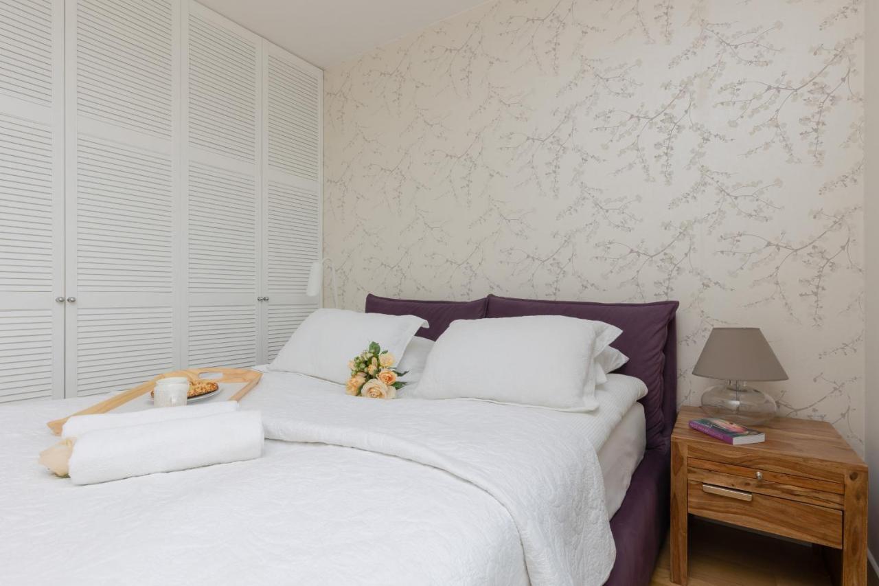 Quiet Apartment Park Edwarda Szymanskiego By Noclegi Renters Varsovie Extérieur photo